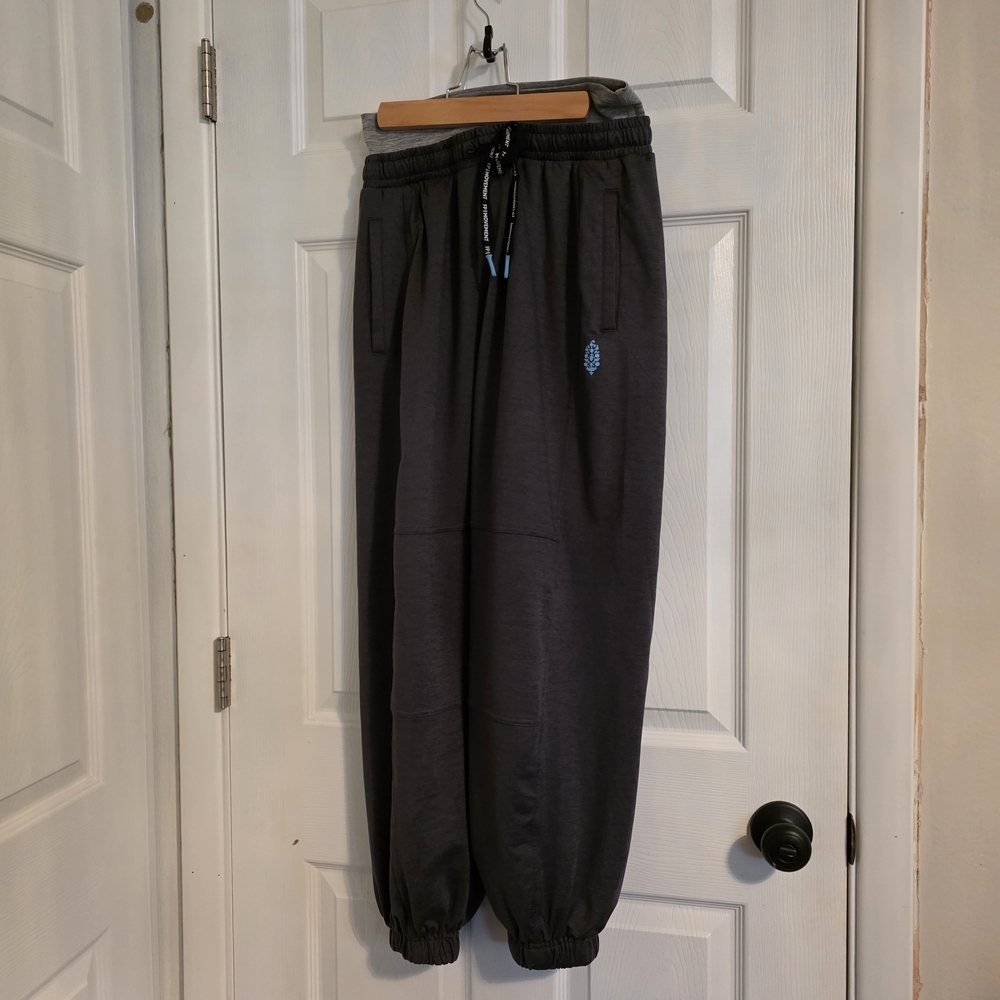 FP Movement by Free People Get Heated Movement Charcoal Joggers - Picture 3 of 7
